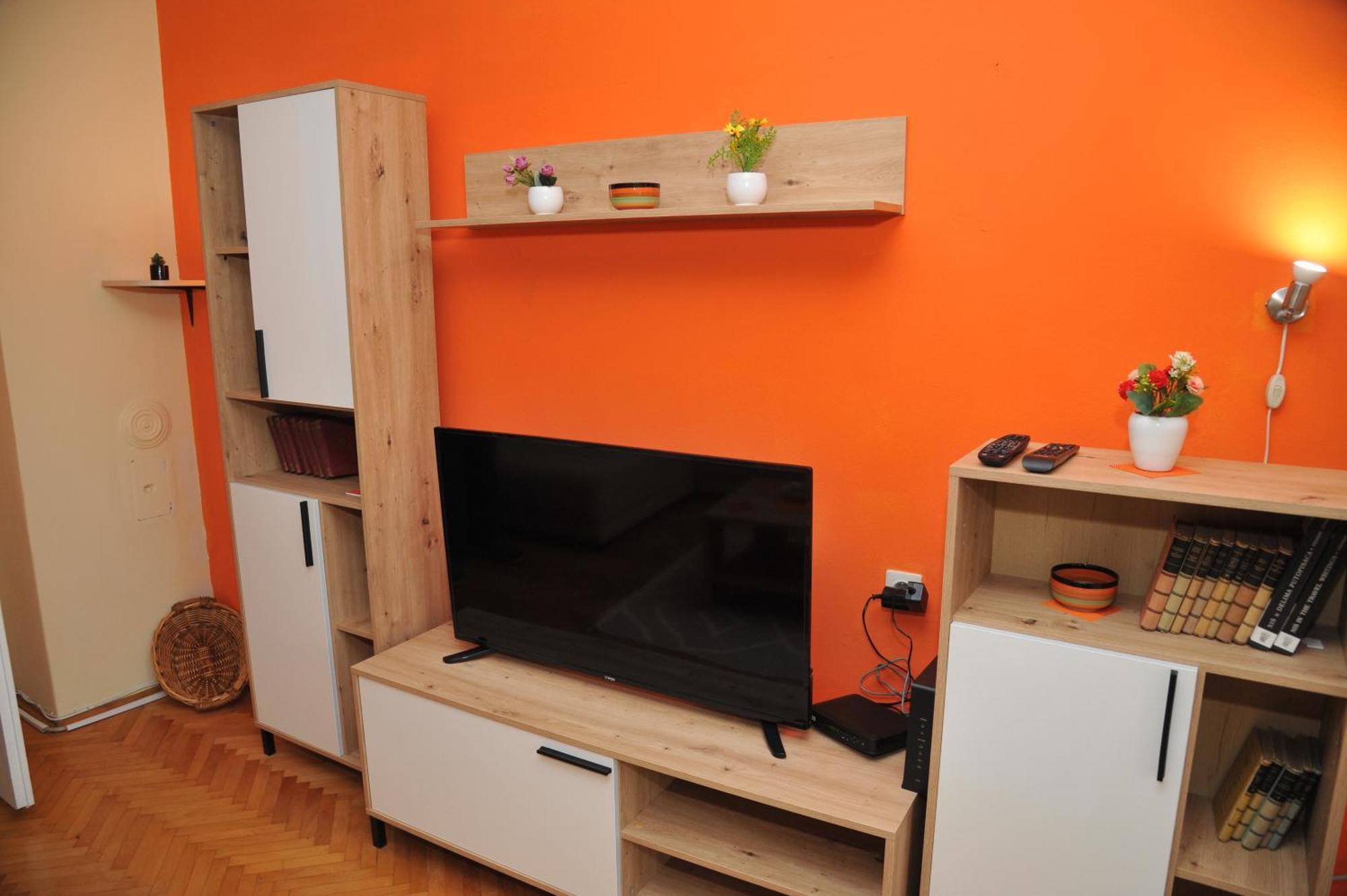 Aba Apartman Ni Exterior foto
